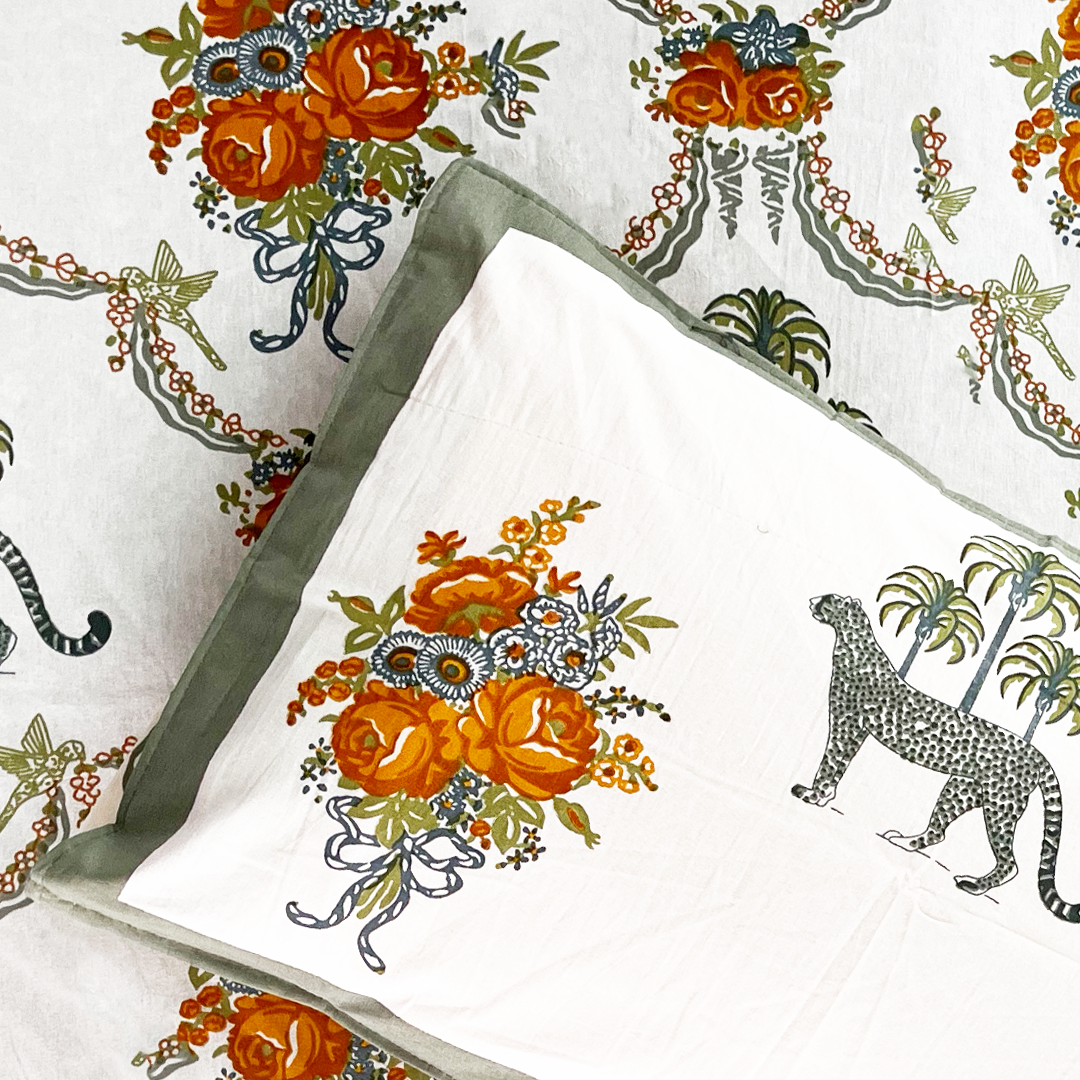 Saga Jaipur- Amara Chaar-Bagh All Over Printed King Sized Bedsheet Set