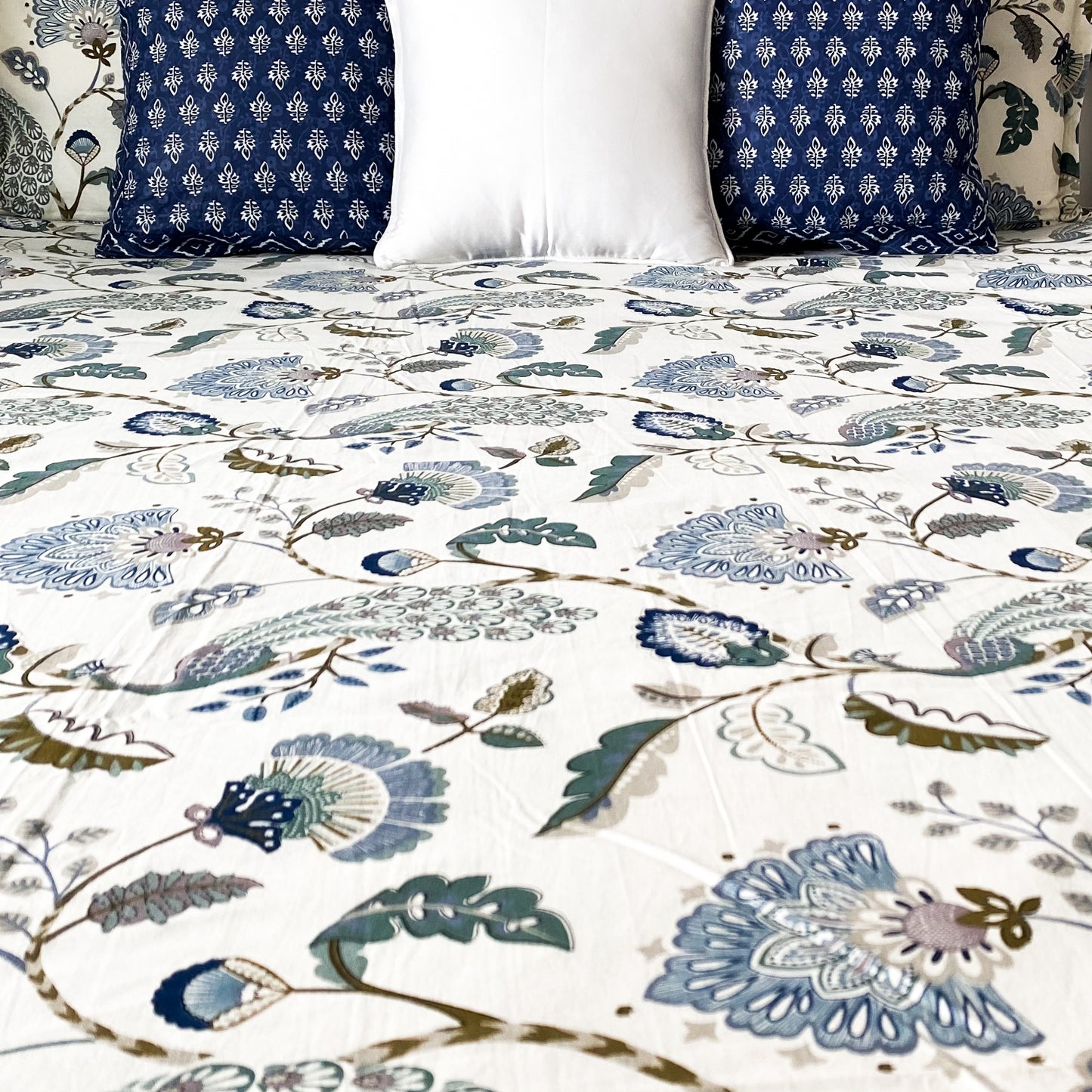 Indigo Mist All over Printed King Sized Bedsheet