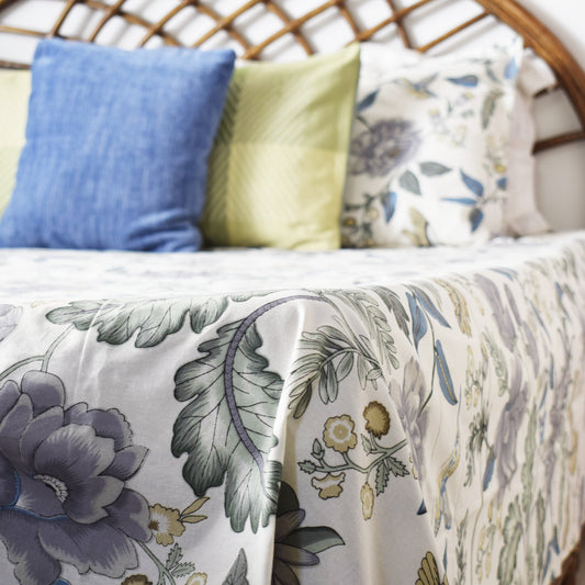 Birds of Paradise All over Printed King Sized Bedsheet Set