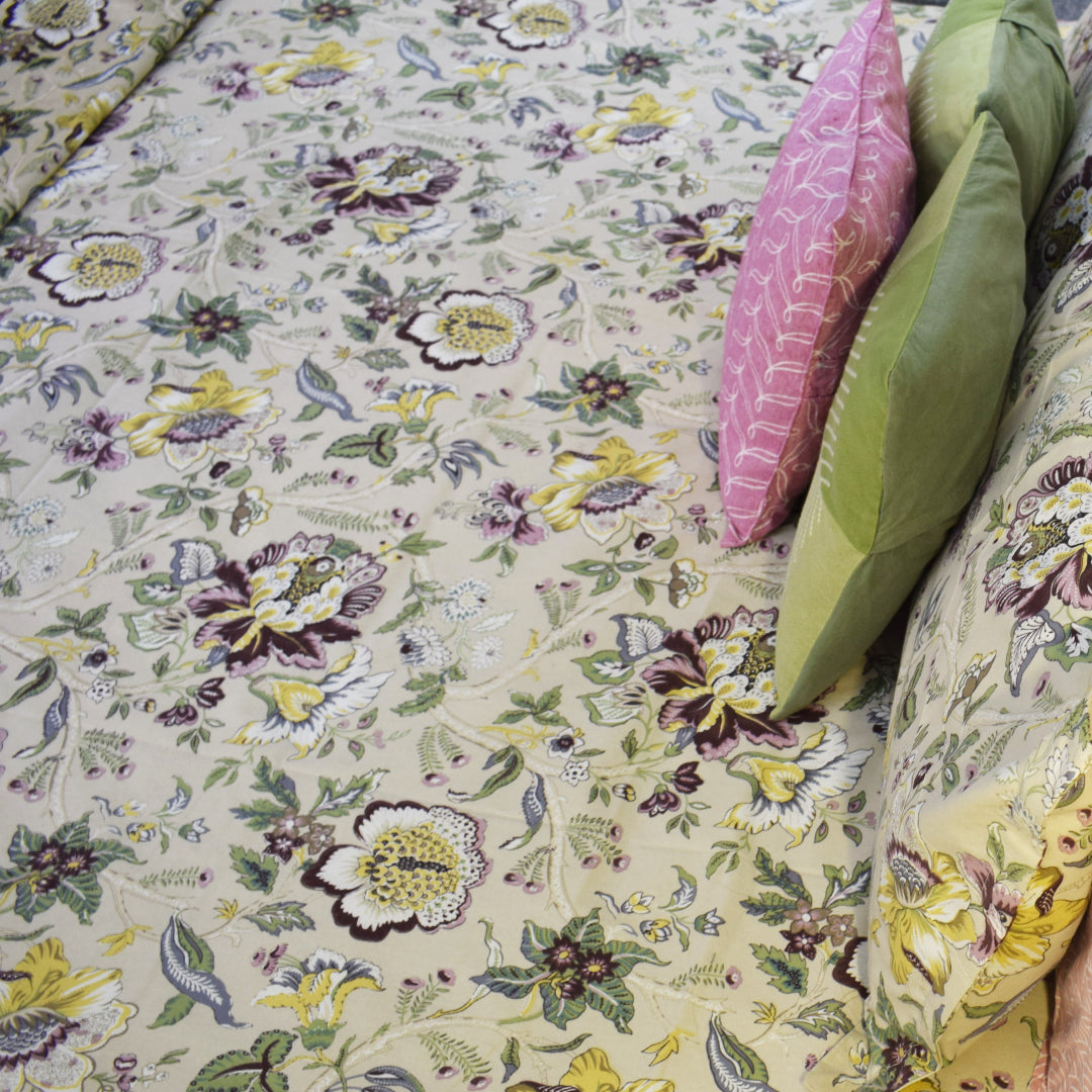Pink paradise bedsheet set