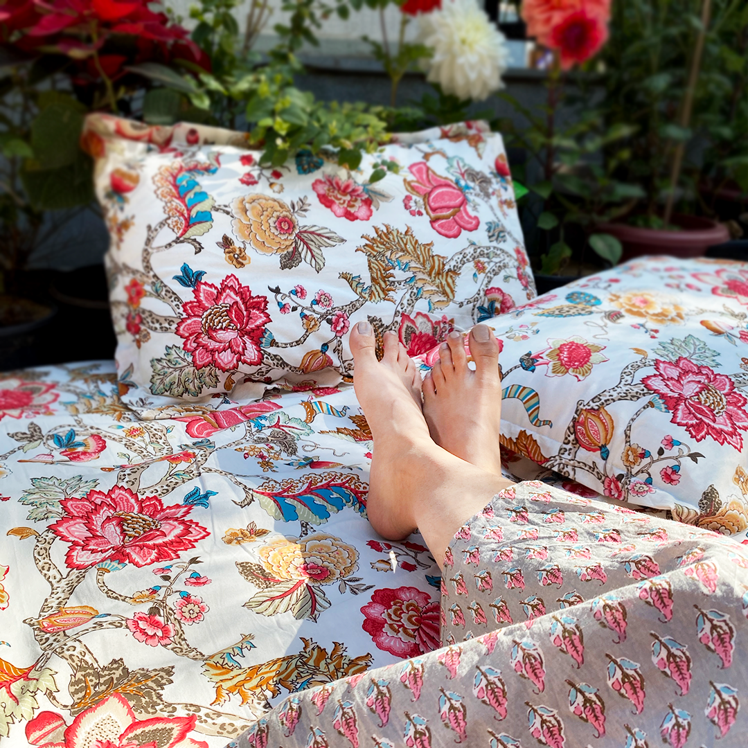Floral bliss Bedsheet set