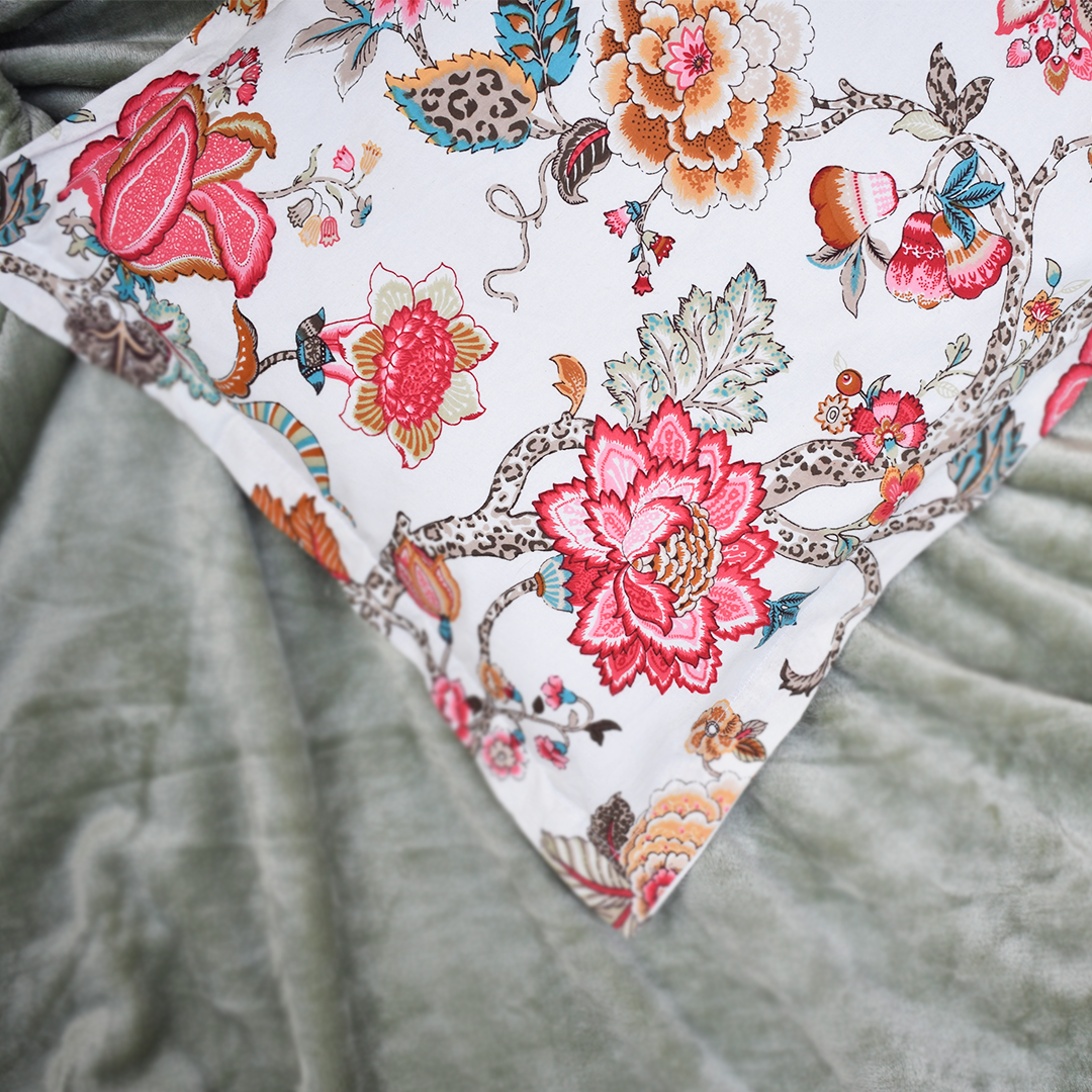 Floral bliss Bedsheet set