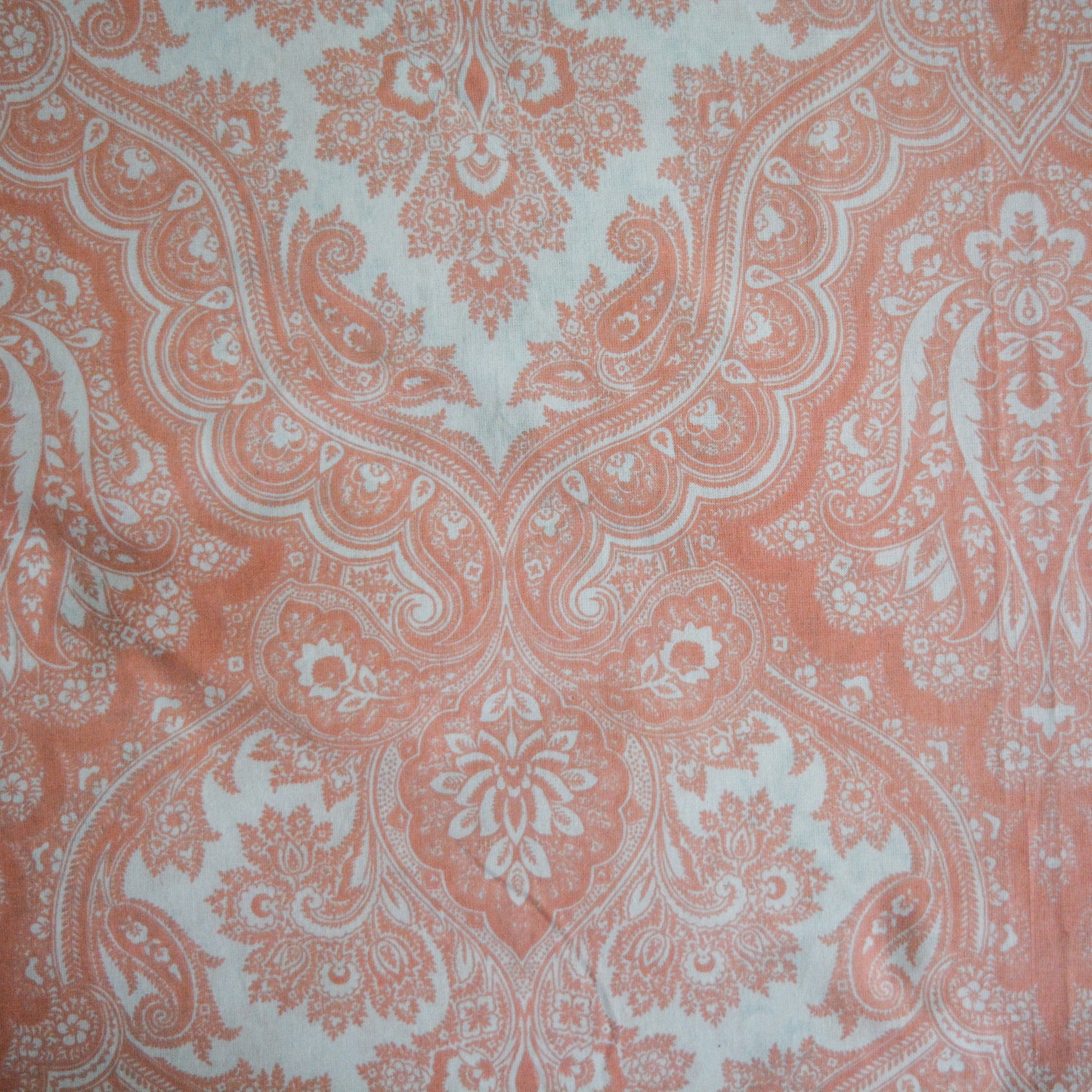 Roset All over Printed King Sized Bedsheet- Blush Pink