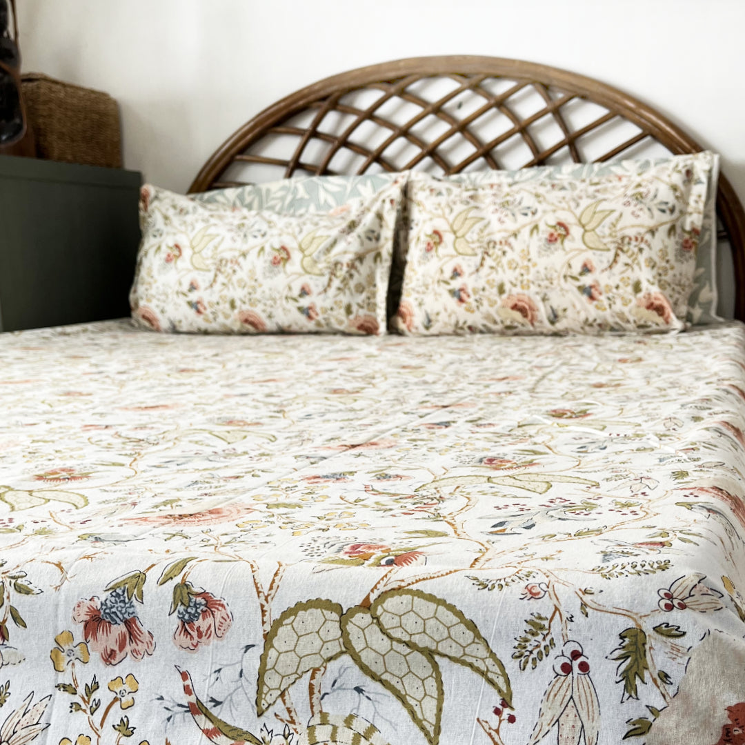 Enchanted Garden All over Printed King Sized Bedsheet Set