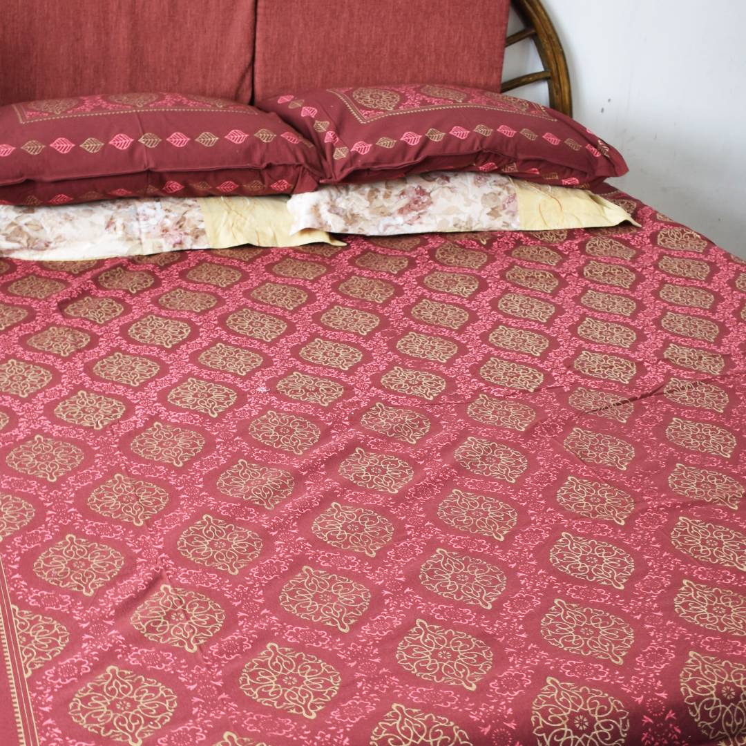 Guilded Ruby All over Printed King Sized Bedsheet (108*108")