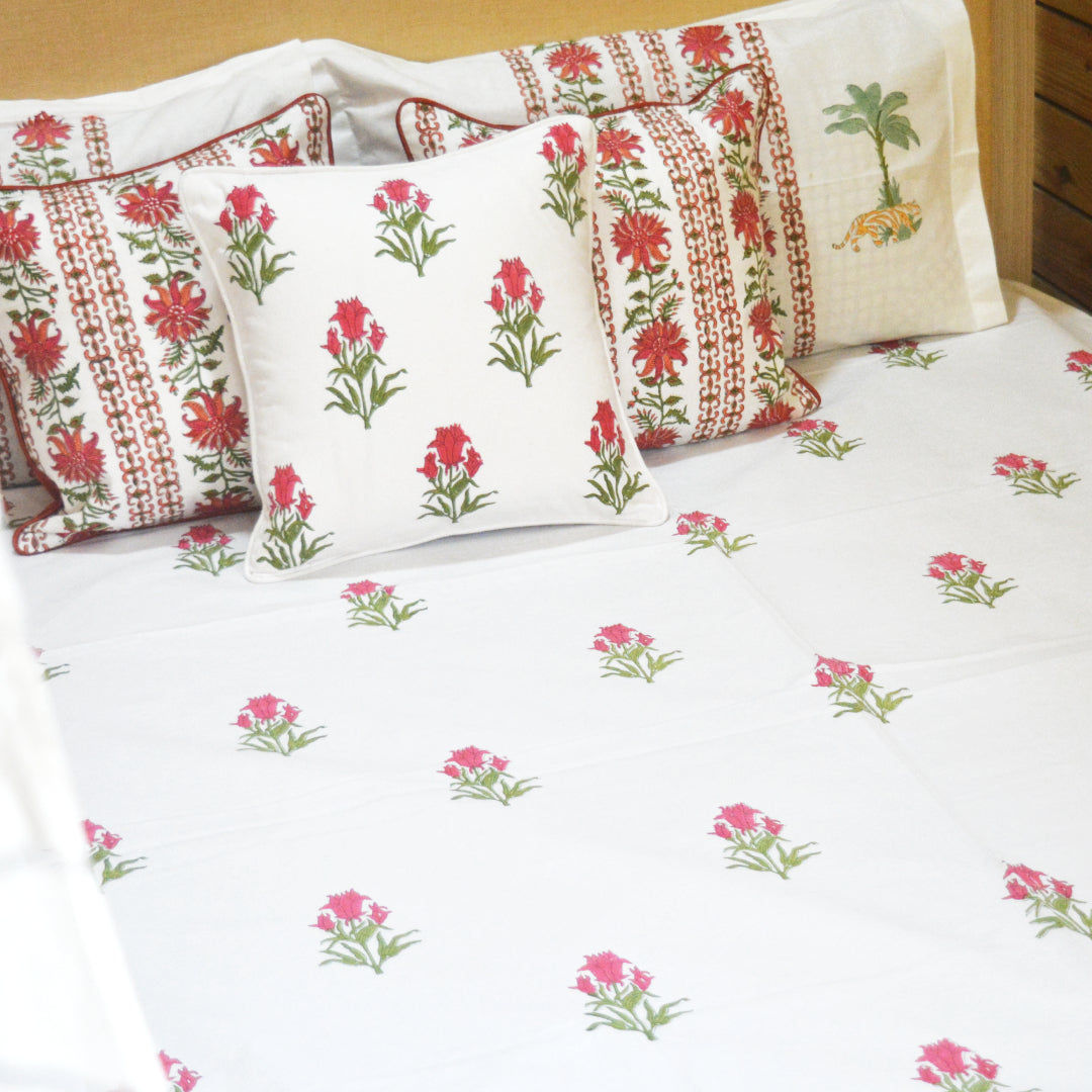 Valley of Tulips All over Printed King Sized Bedsheet