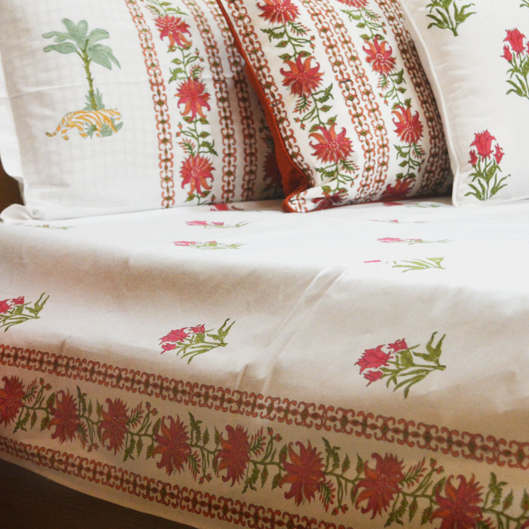 Valley of Tulips All over Printed King Sized Bedsheet